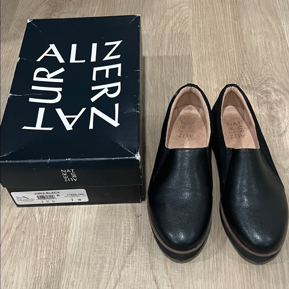 Naturalizer Black Leather Men's Loafers